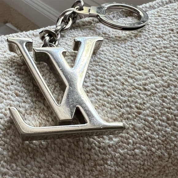 Authentic Louis Vuitton Key Charm - Picture 3 of 5